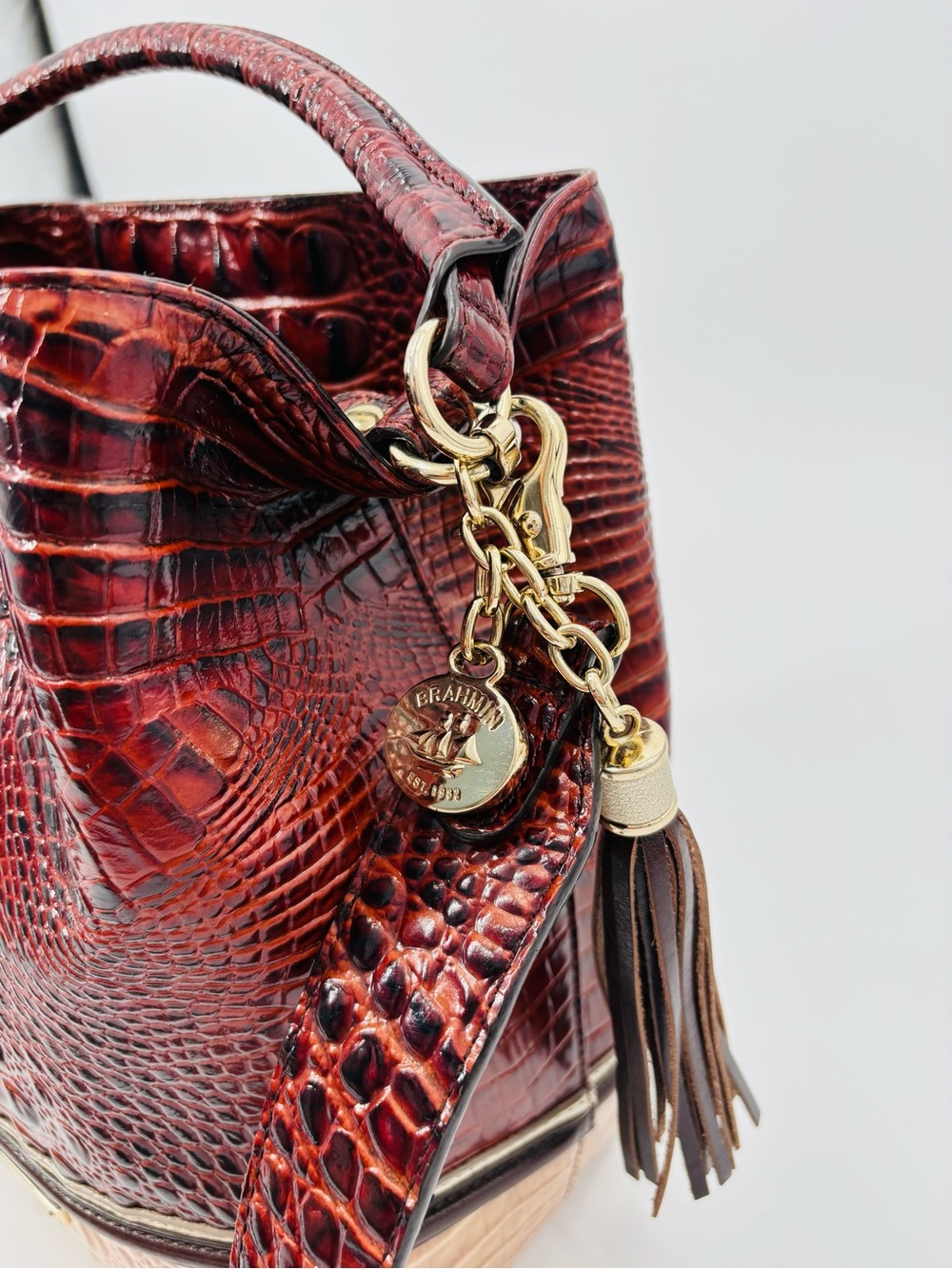 Brahmin ameila eastwood bucket bag - Picture 9 of 12